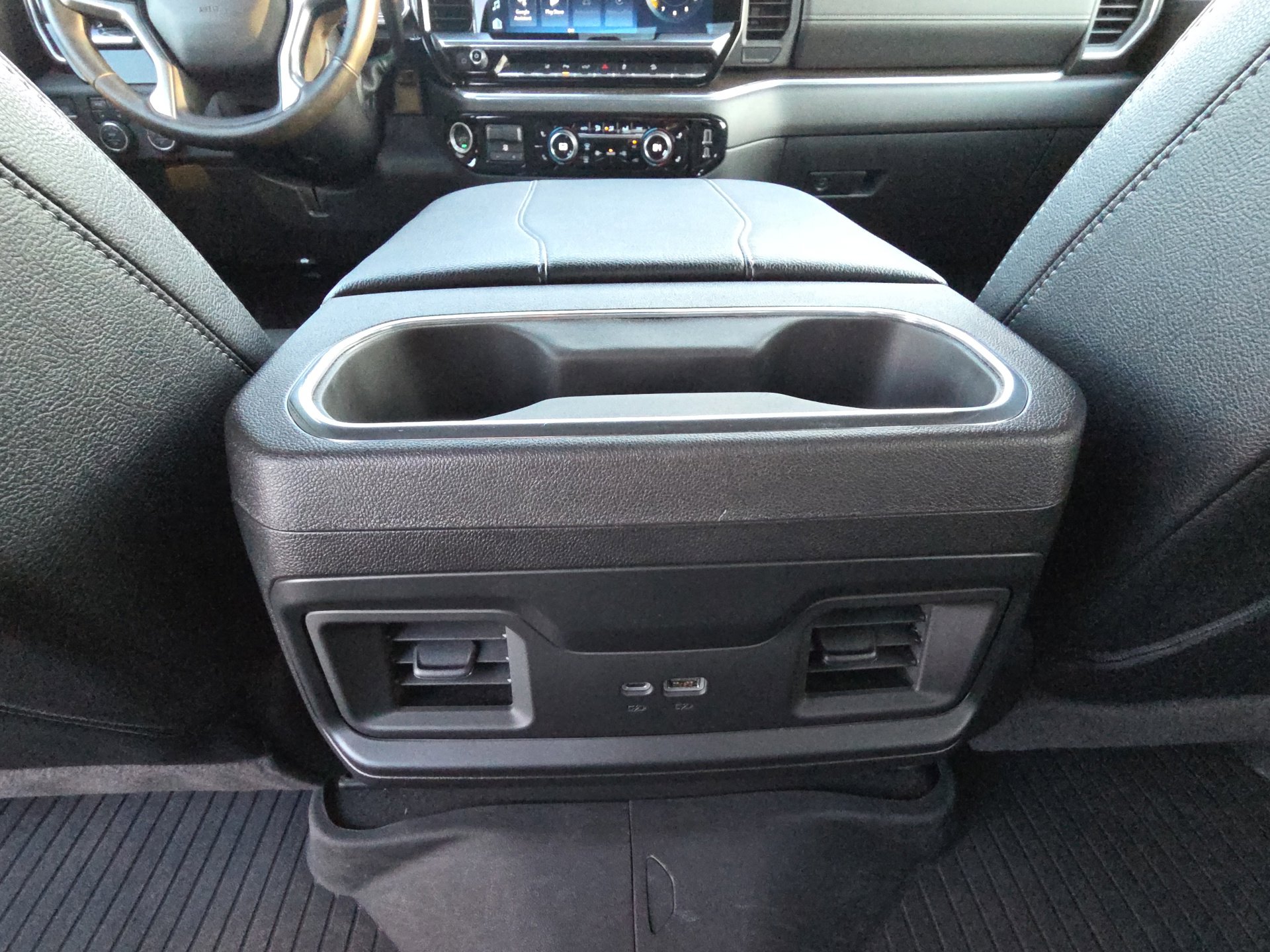 Used 2024 Chevrolet Silverado 2500 LT w/ All Star Edition image 32