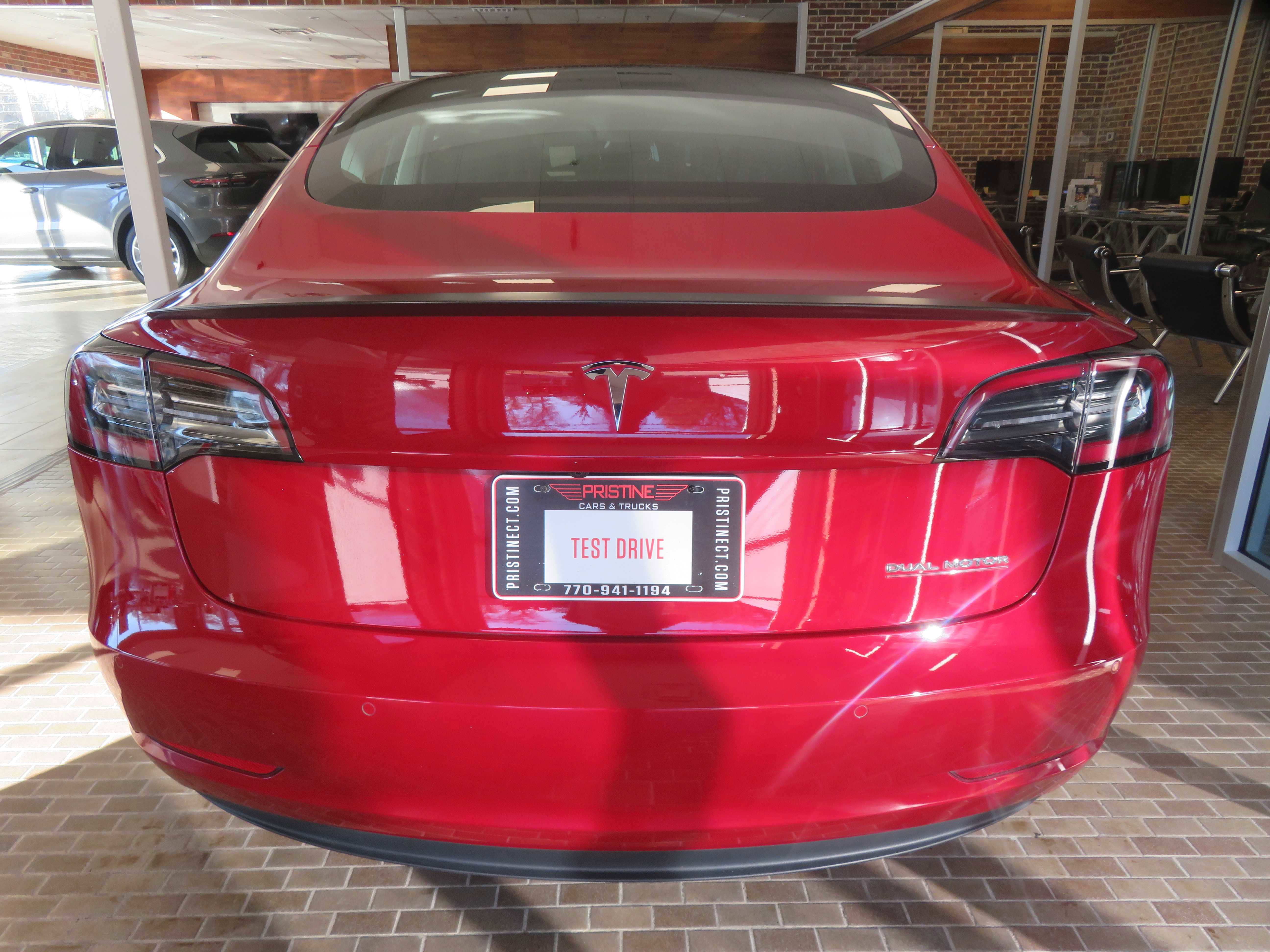 Used 2019 Tesla Model 3 Performance image 5