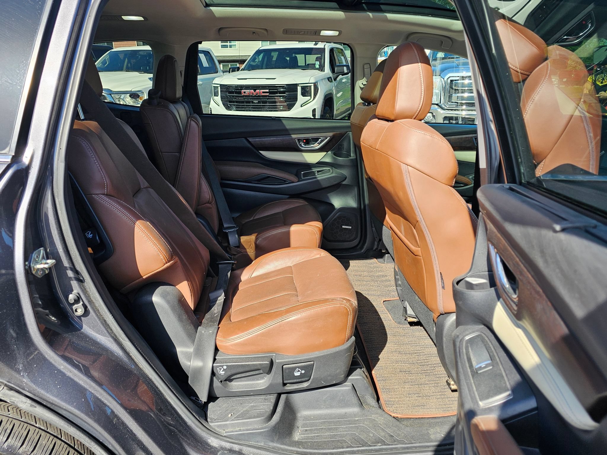 Used 2020 Subaru Ascent Touring w/ Popular Package #2A AWD/4WD image 33