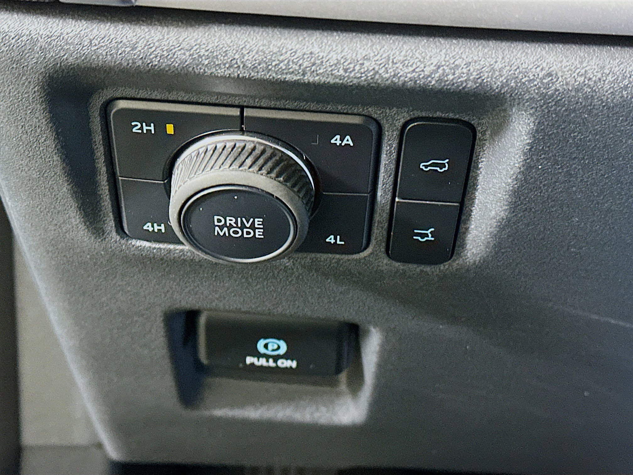 Used 2025 Ford Expedition Max Active image 17