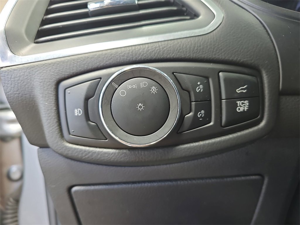 Used 2024 Ford Edge Titanium image 26