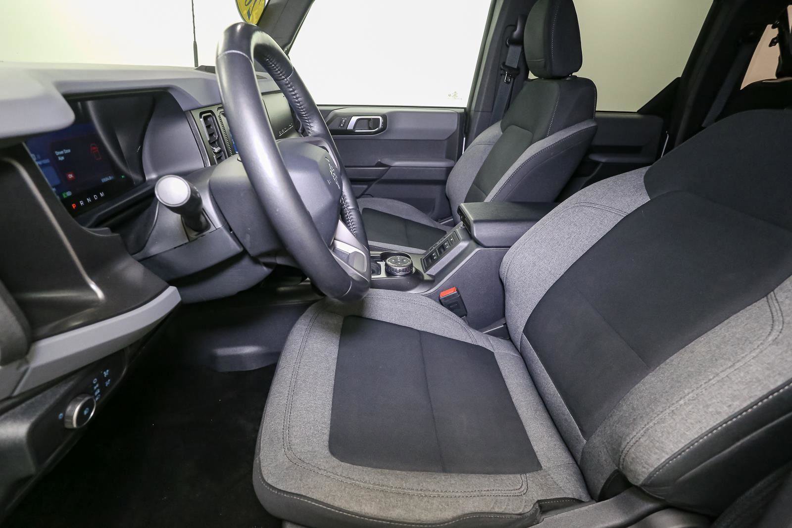 Used 2021 Ford Bronco Big Bend w/ Sasquatch Package AWD/4WD image 46