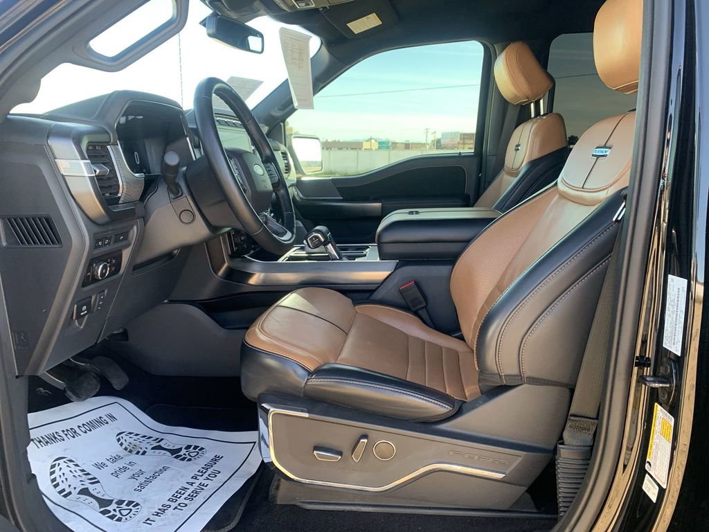 Used 2023 Ford F150 Platinum image 17