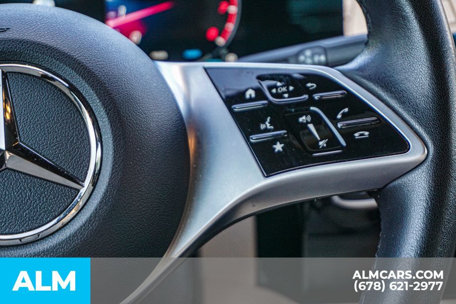 Used 2025 Mercedes-Benz CLA 250 w/ Exclusive Package image 29