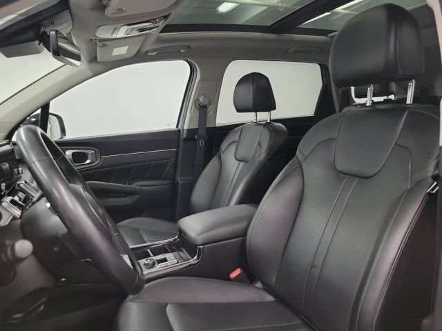 Used 2023 Kia Sorento SX AWD/4WD image 22