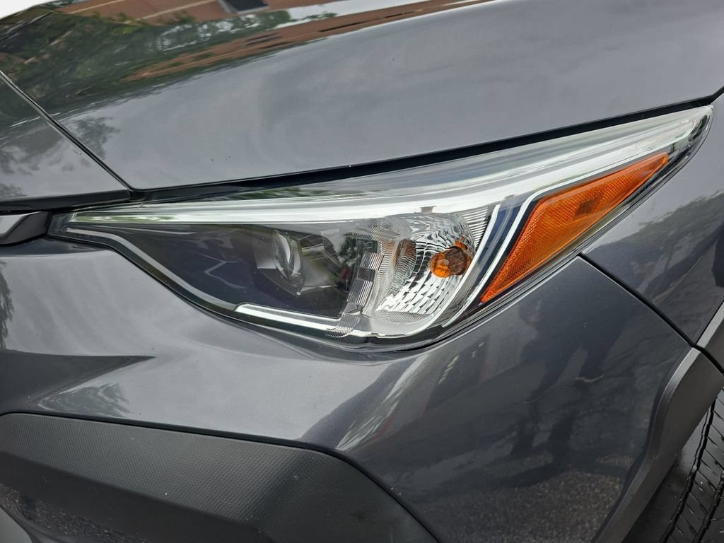 Used 2024 Subaru Crosstrek 2.0i Premium AWD/4WD image 29