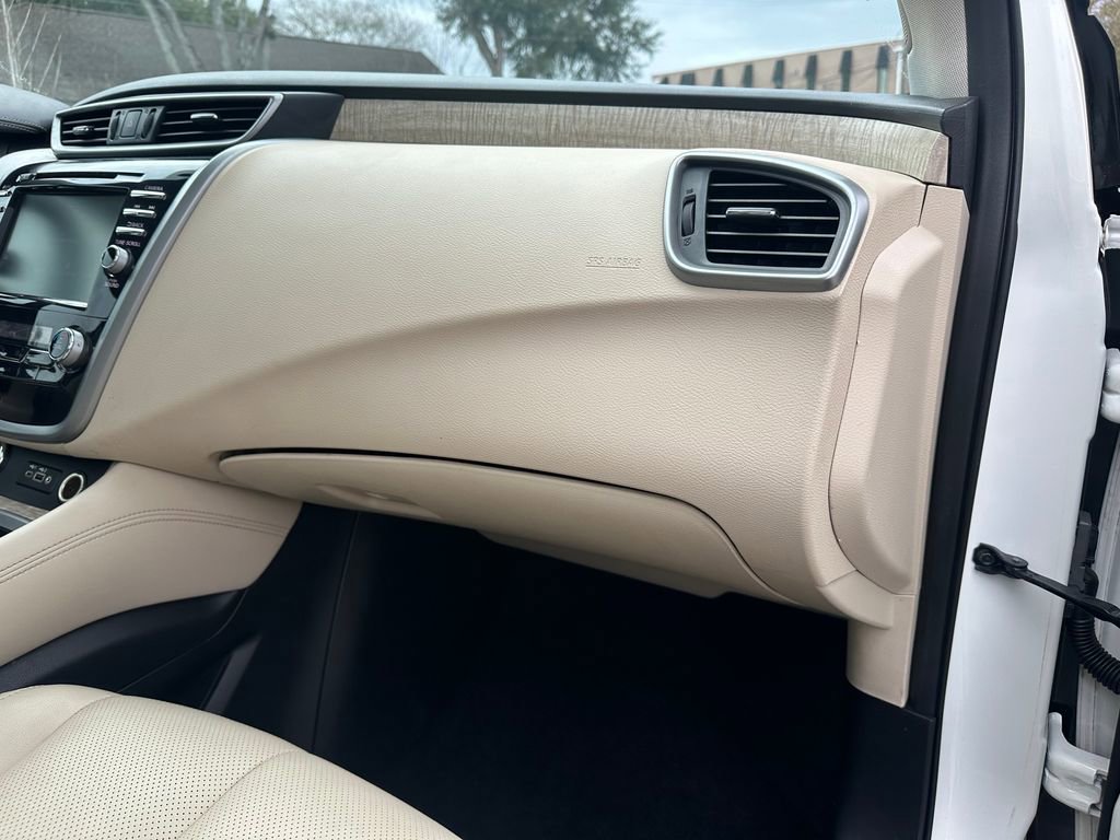 Used 2021 Nissan Murano SL w/ SL Moonroof Package image 47