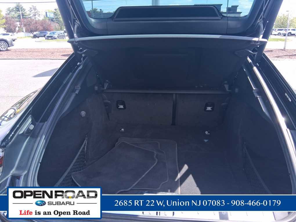 Used 2018 Porsche Panamera 4S AWD/4WD image 9