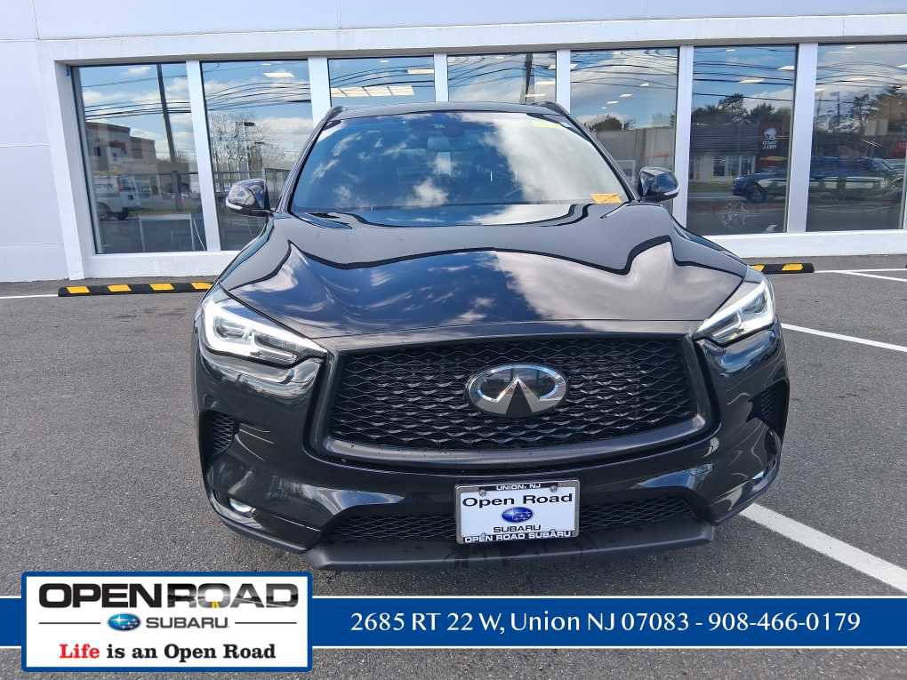 Used 2021 INFINITI QX50 Luxe w/ Appearance Package image 2