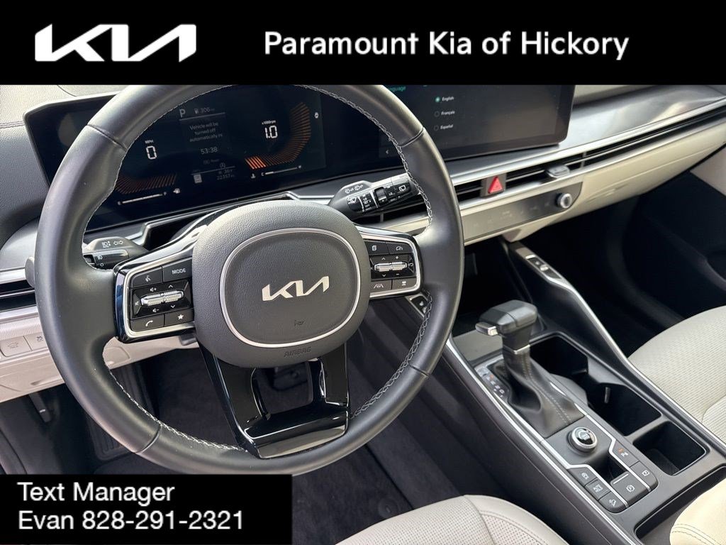 Used 2024 Kia Sorento EX w/ Panoramic Sunroof Package image 26