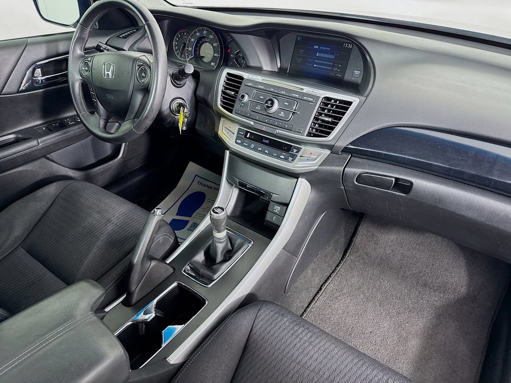 Used 2013 Honda Accord Sport image 33