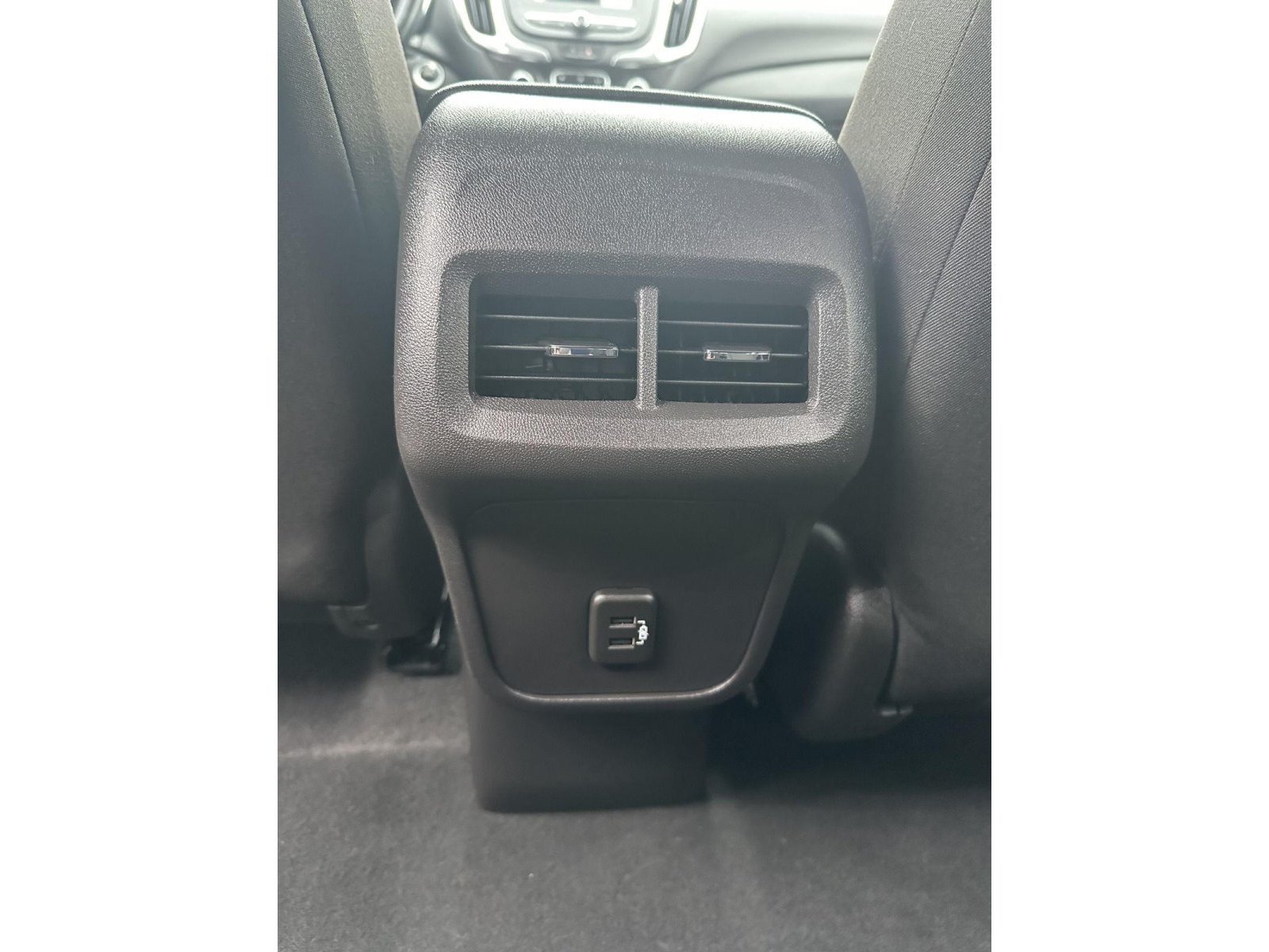 Certified 2024 Chevrolet Equinox LT AWD/4WD image 24