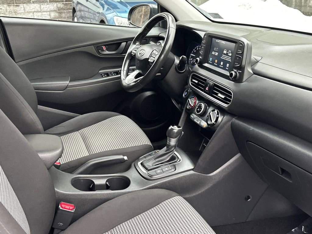Used 2018 Hyundai Kona SEL image 8