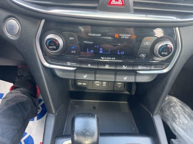 Used 2019 Hyundai Santa Fe Limited image 23