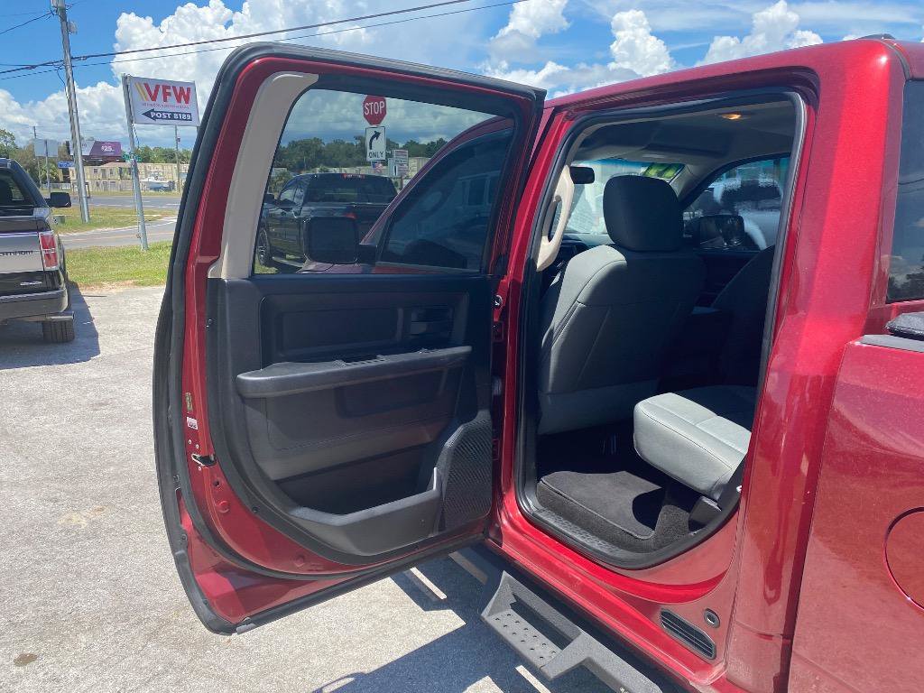 Used 2014 RAM 1500 Express AWD/4WD image 15