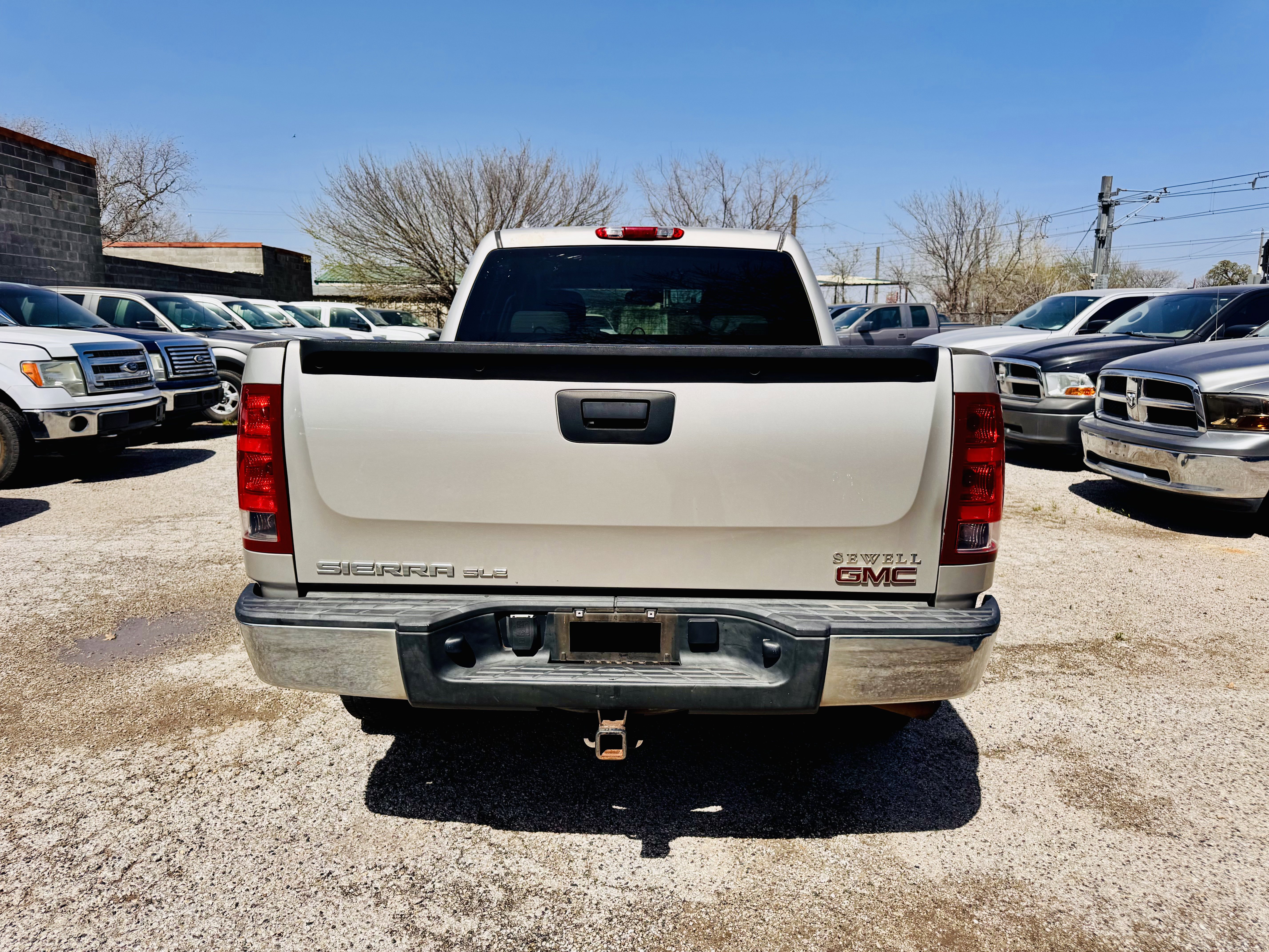 Used 2007 GMC Sierra 1500 SLE w/ SLE1 Preferred Package image 9