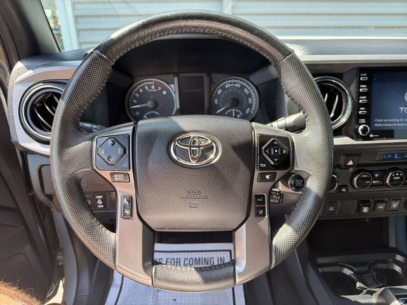 Used 2021 Toyota Tacoma TRD Off-Road image 6
