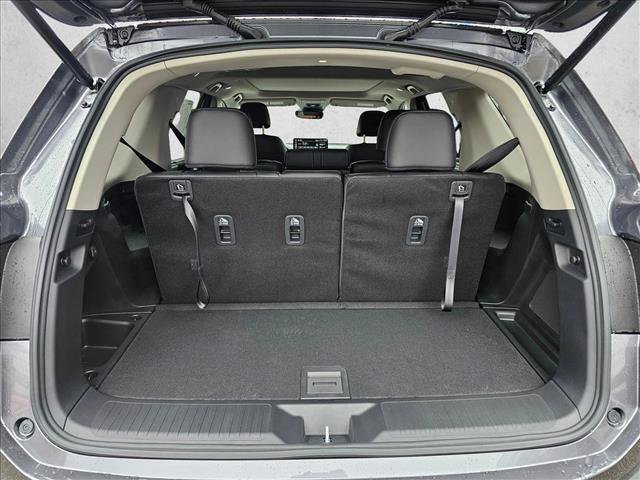 New 2026 Honda Pilot Touring image 11