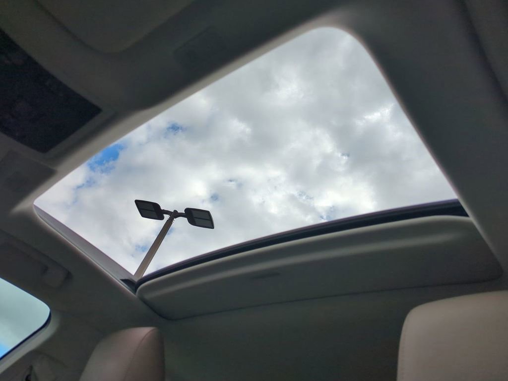 Used 2019 Lexus ES 350 image 20