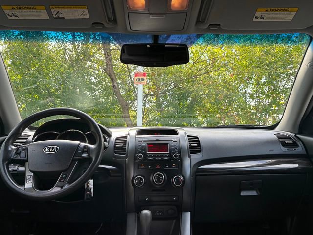 Used 2012 Kia Sorento LX w/ Convenience Pkg image 34