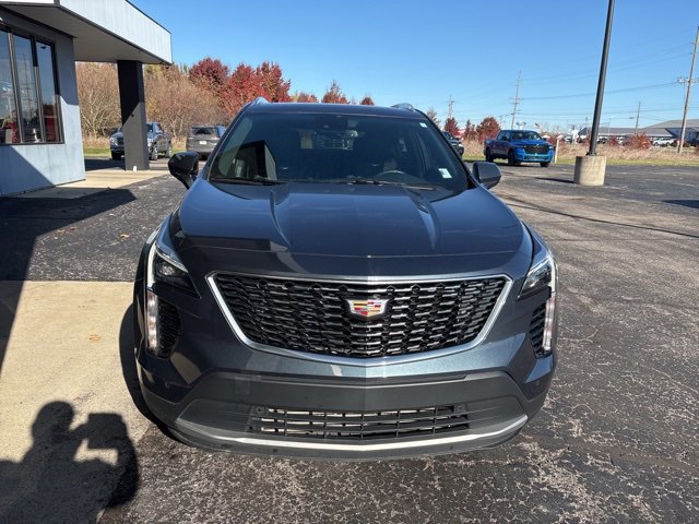 Used 2019 Cadillac XT4 Premium Luxury w/ Cold Weather Package image 9