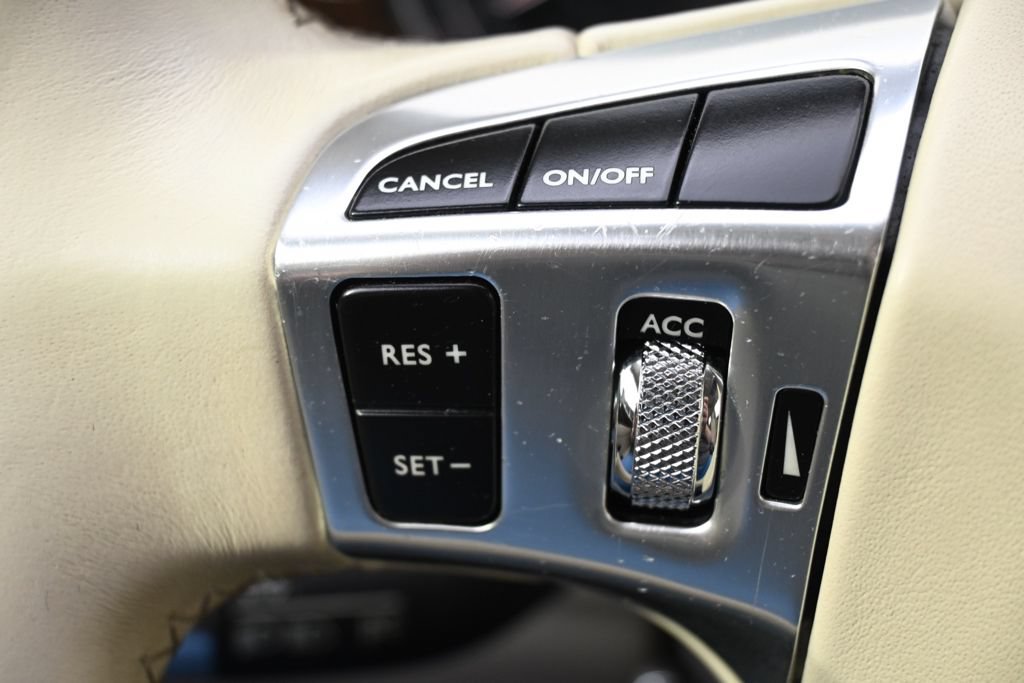 Used 2017 Bentley Flying Spur S V8 AWD/4WD image 38