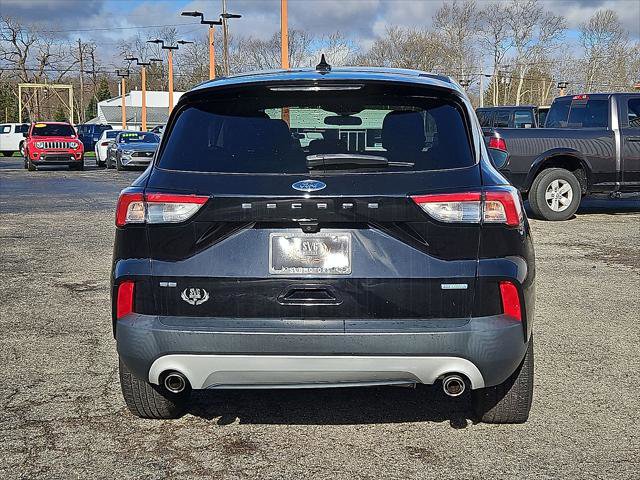 Used 2020 Ford Escape SE image 23