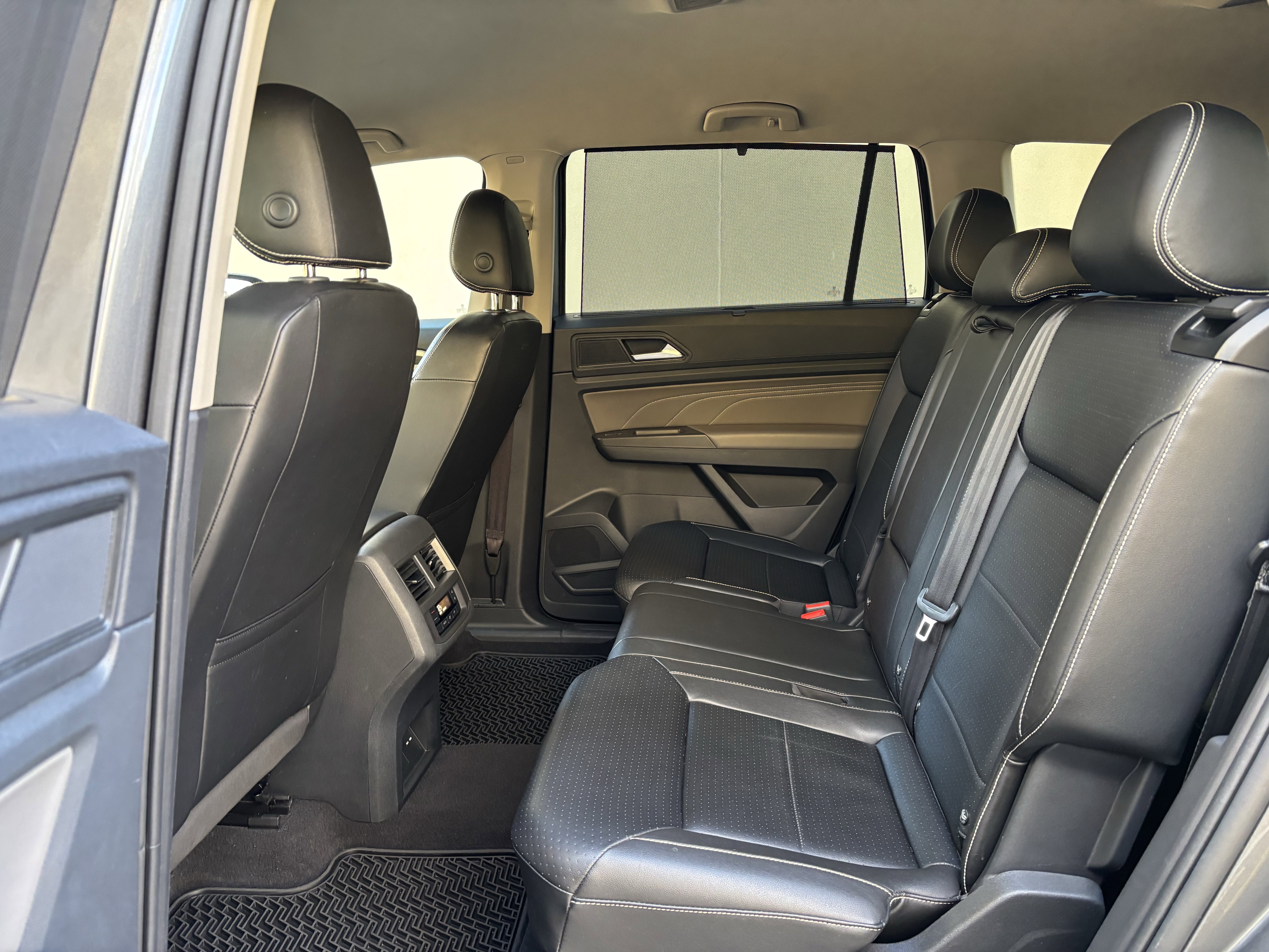 Used 2022 Volkswagen Atlas SE image 17