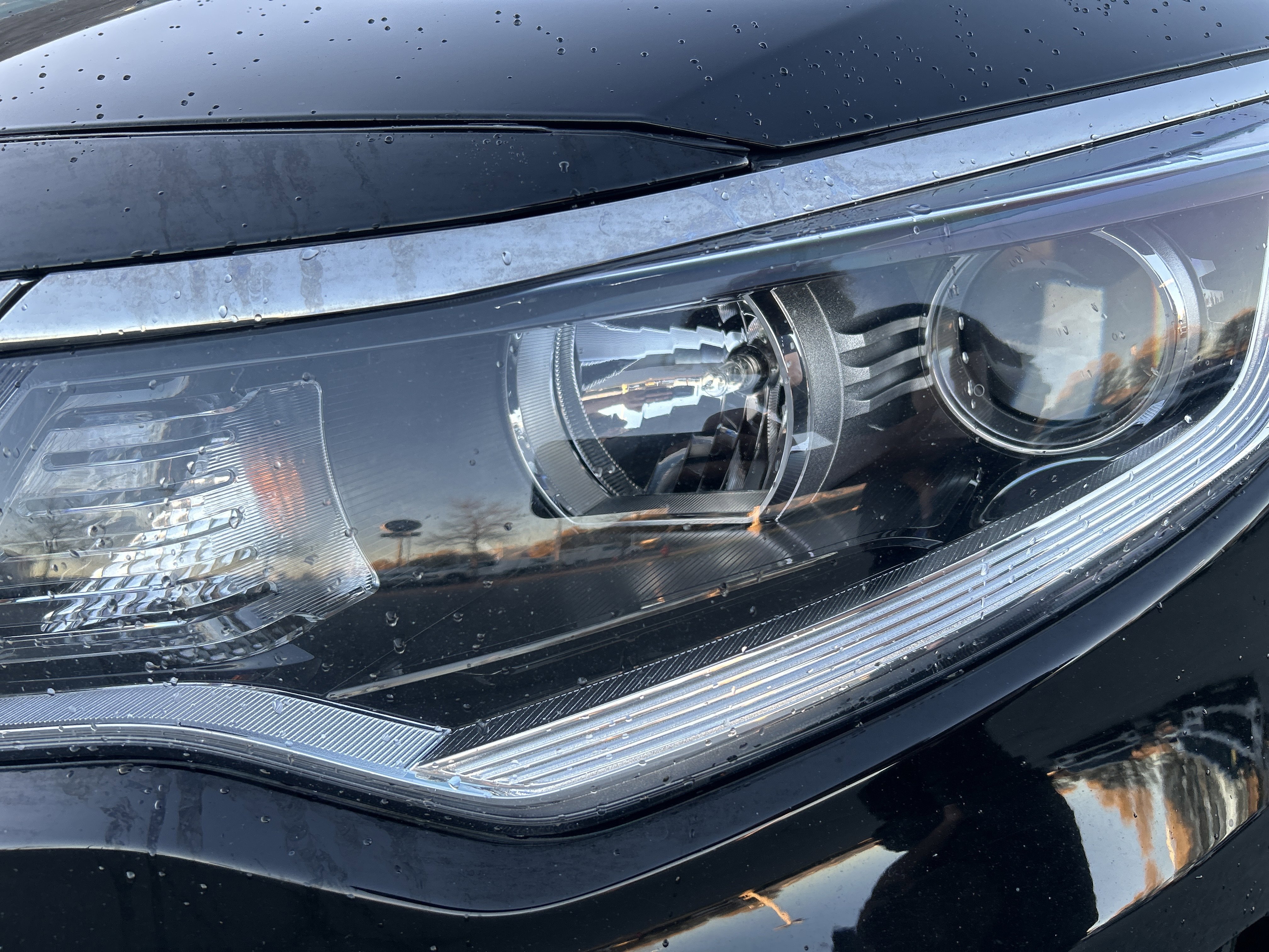 Used 2018 Kia Optima LX w/ 17" Alloy Wheels Package image 10