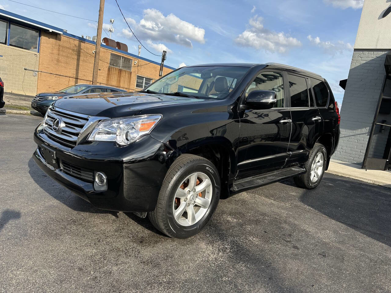 Used 2012 Lexus GX 460 image 2