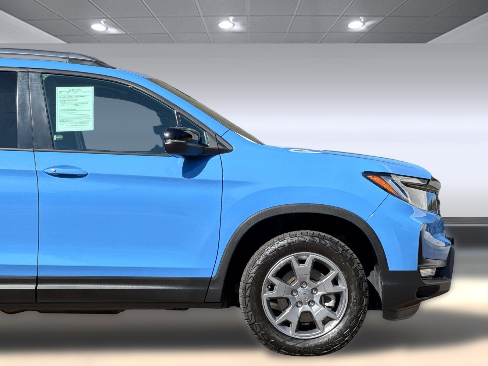 Used 2025 Honda Passport TrailSport image 35