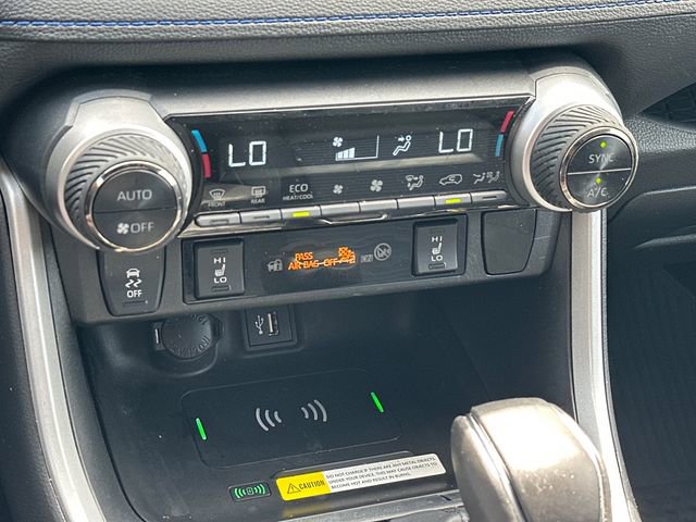 Used 2024 Toyota RAV4 XSE w/ Weather Package AWD/4WD image 24