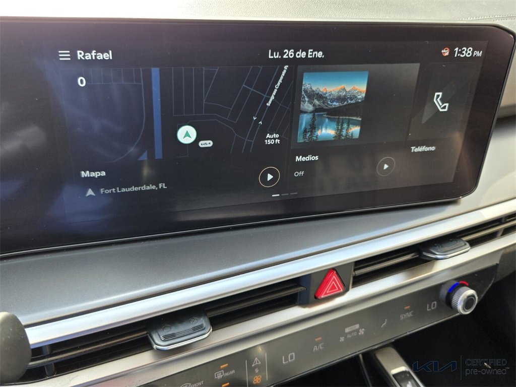 Certified 2024 Kia Sorento S image 22