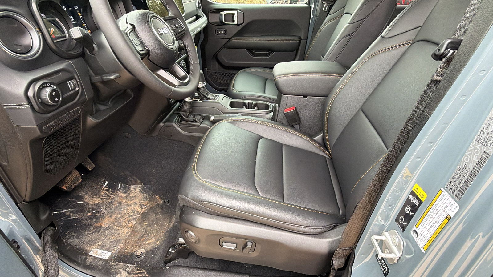 New 2026 Jeep Gladiator Sport AWD/4WD image 16