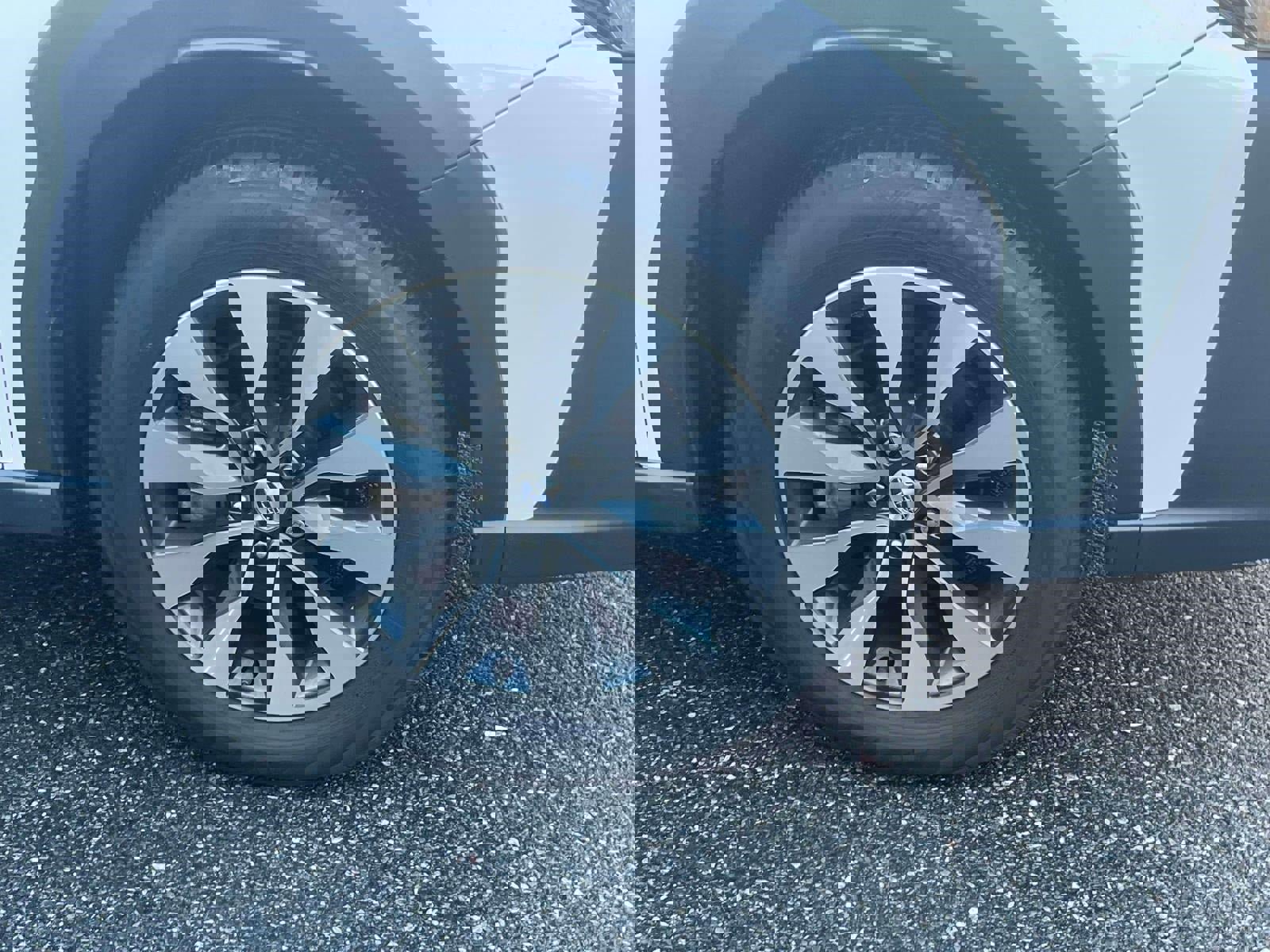 Used 2023 Subaru Outback Limited image 9