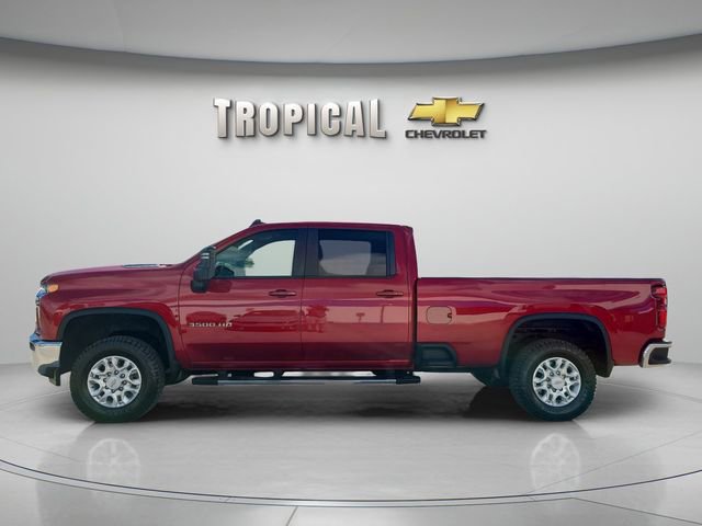 Used 2020 Chevrolet Silverado 3500 LT image 2