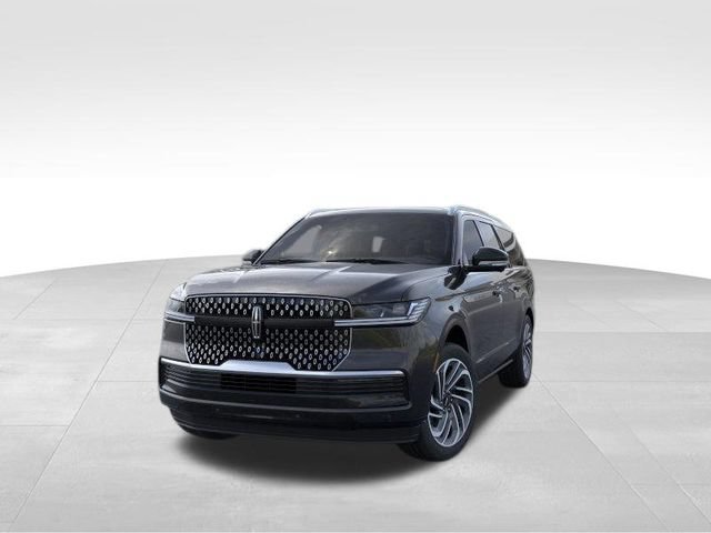 New 2026 Lincoln Navigator L Reserve AWD/4WD image 3