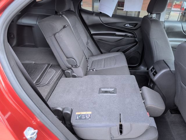 Used 2023 Chevrolet Equinox LT AWD/4WD image 30