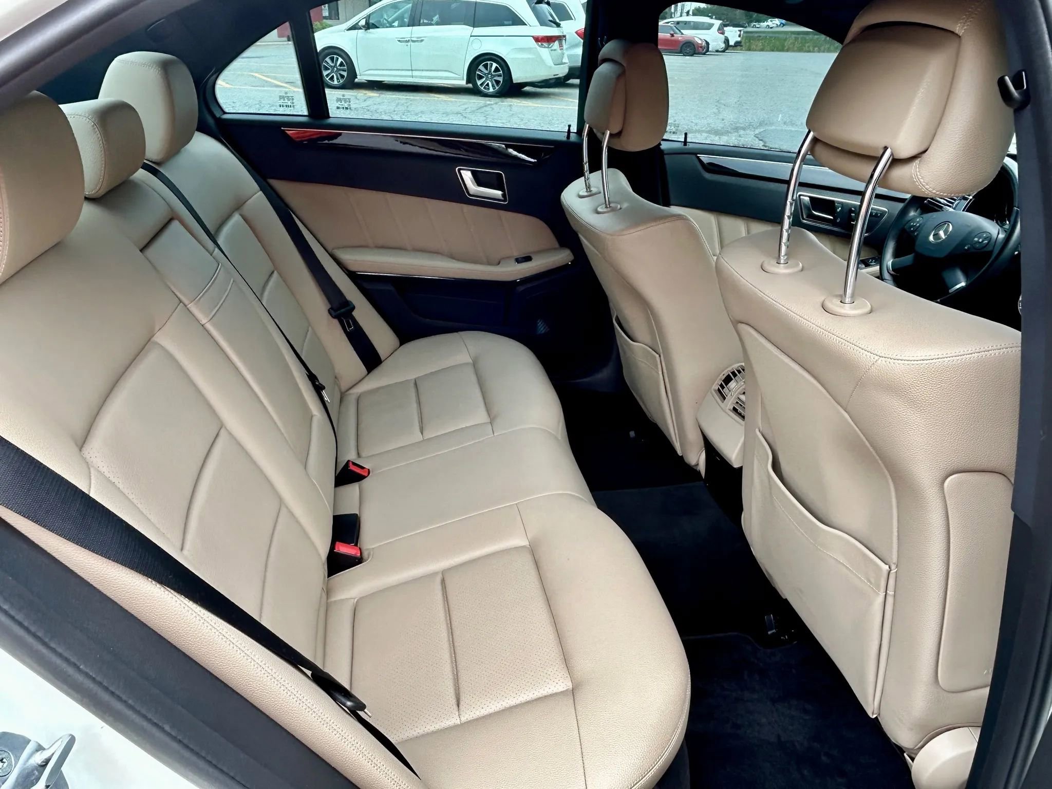 Used 2012 Mercedes-Benz E 350 BlueTEC Sedan image 16