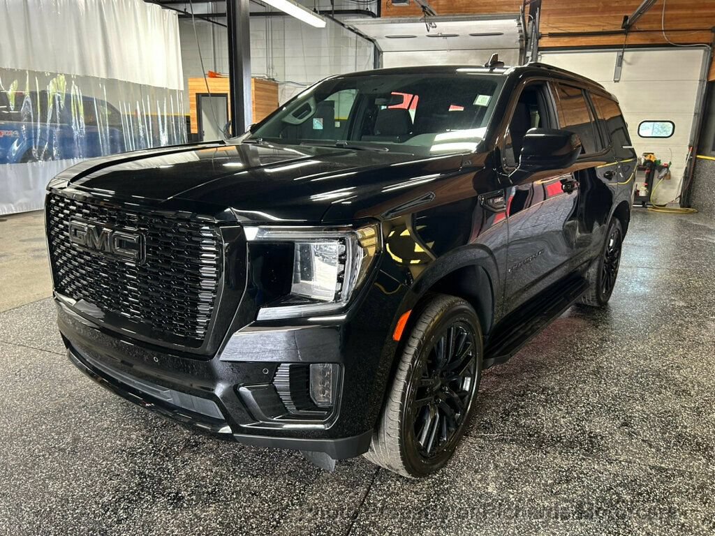 Used 2023 GMC Yukon SLE w/ Gmc Pro Safety Plus Package AWD/4WD image 7