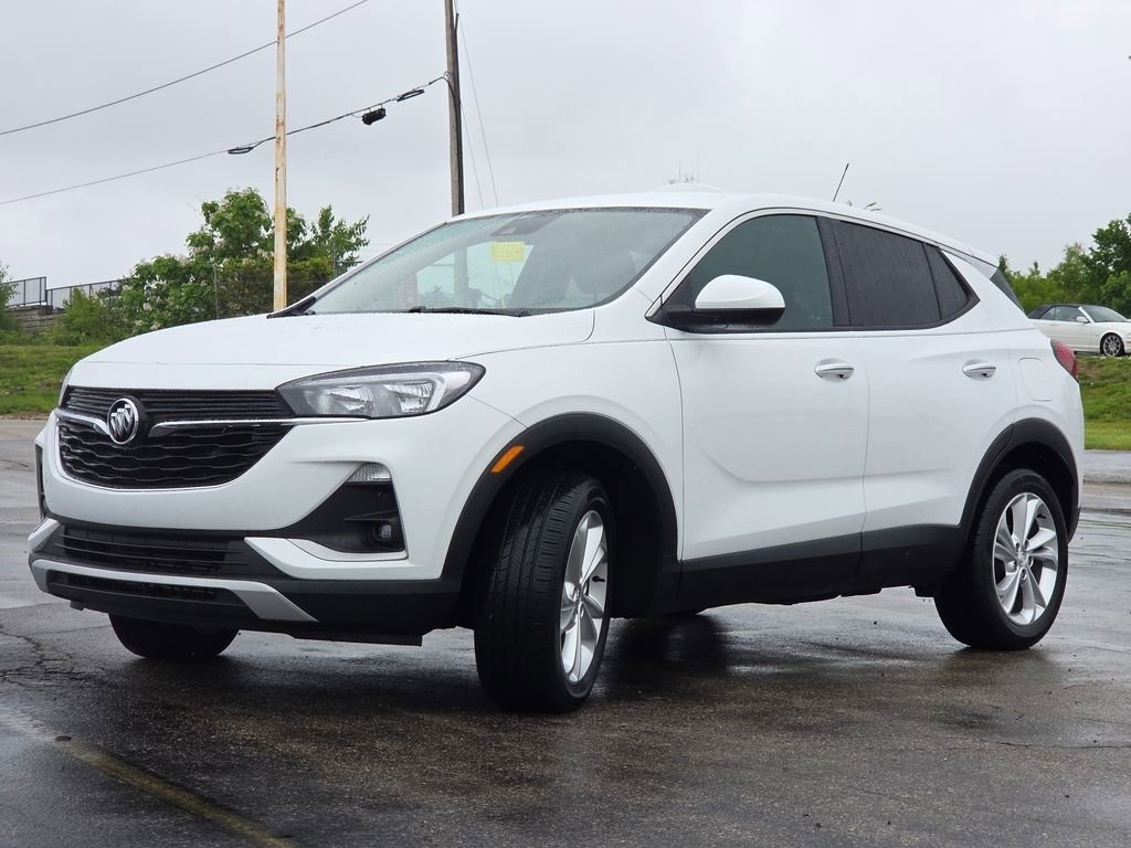 Used 2022 Buick Encore GX Preferred w/ Cold Weather Comfort Package AWD/4WD image 18