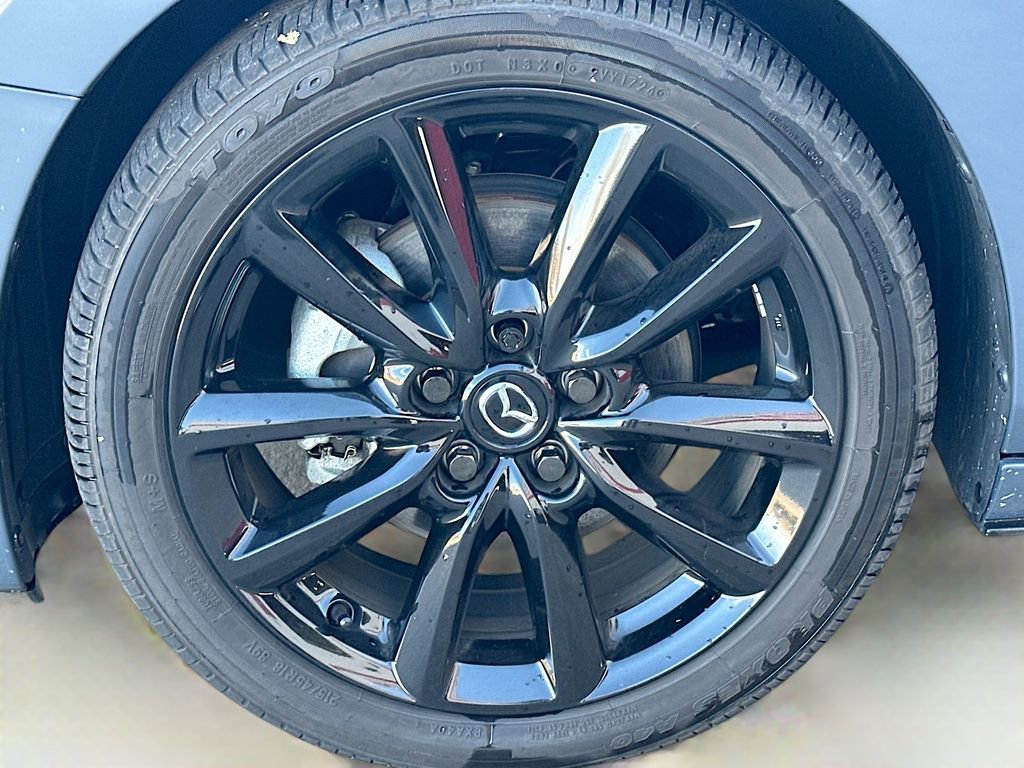 Used 2025 MAZDA MAZDA3 Carbon image 32