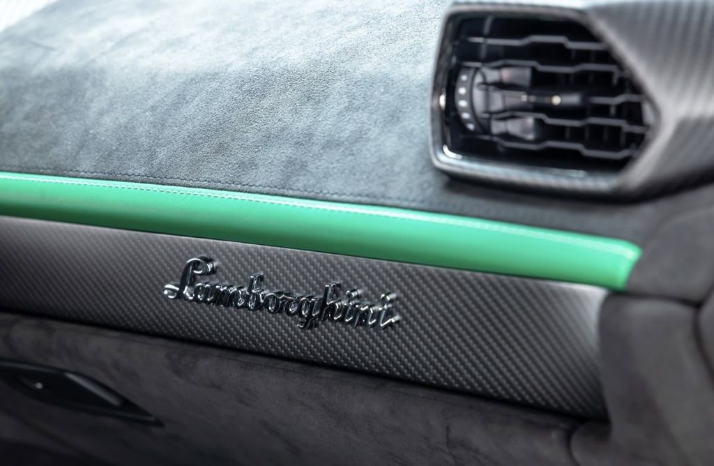 Used 2024 Lamborghini Huracan Sterrato AWD/4WD image 46