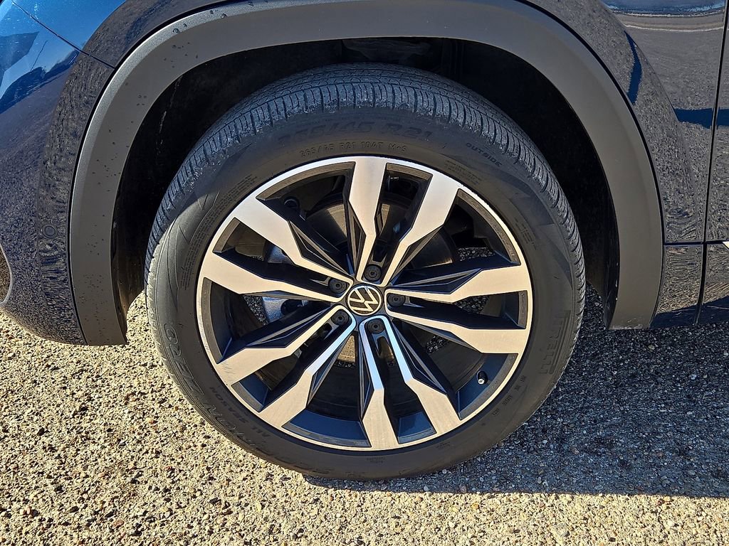 Used 2022 Volkswagen Atlas Cross Sport SEL Premium R-Line w/ Cross Sport MDO Package image 10