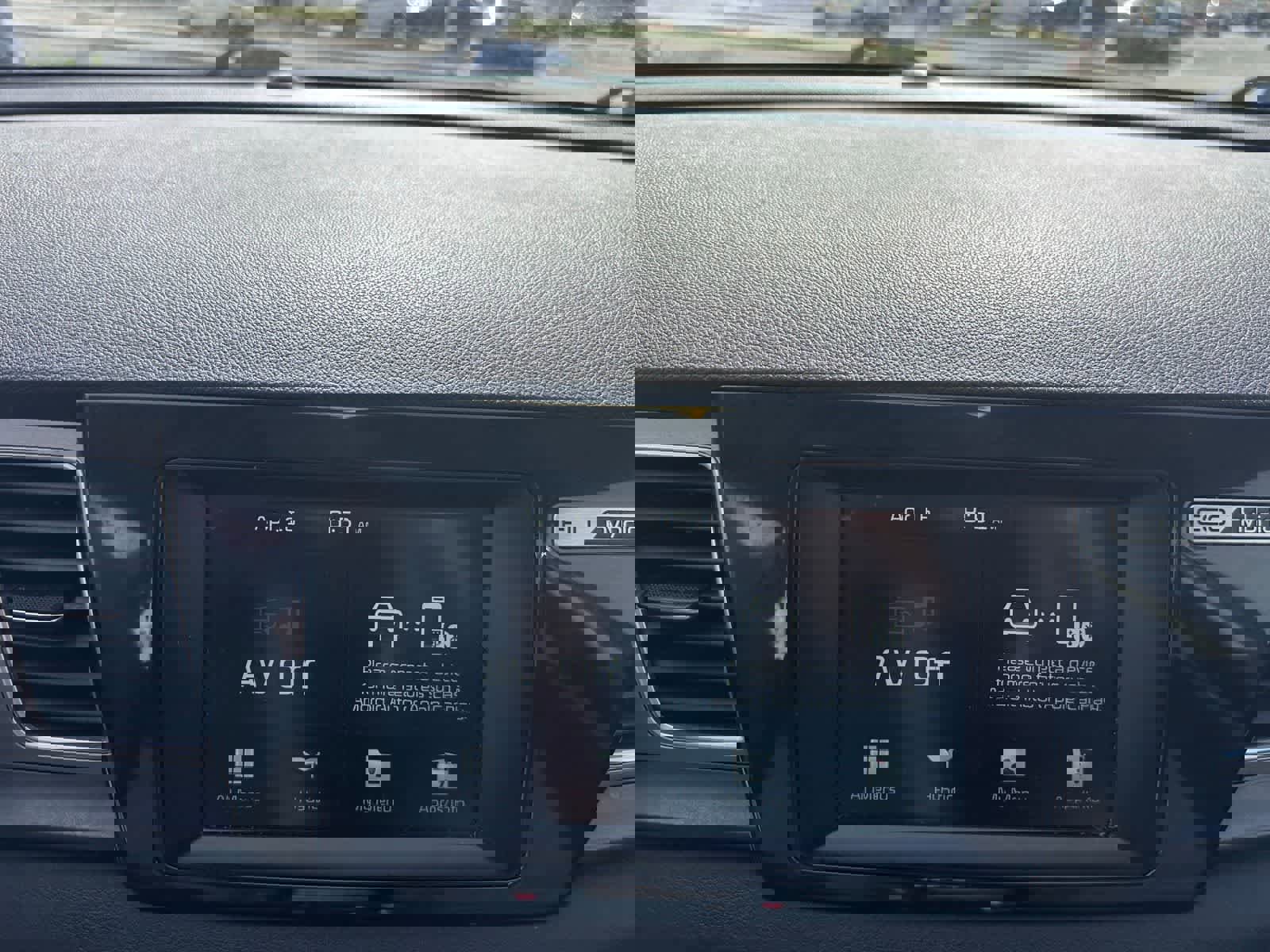 Used 2019 Kia Niro LX image 15