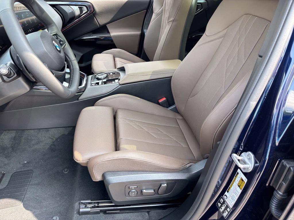 New 2026 BMW X3 xDrive30i w/ Premium Package AWD/4WD image 13