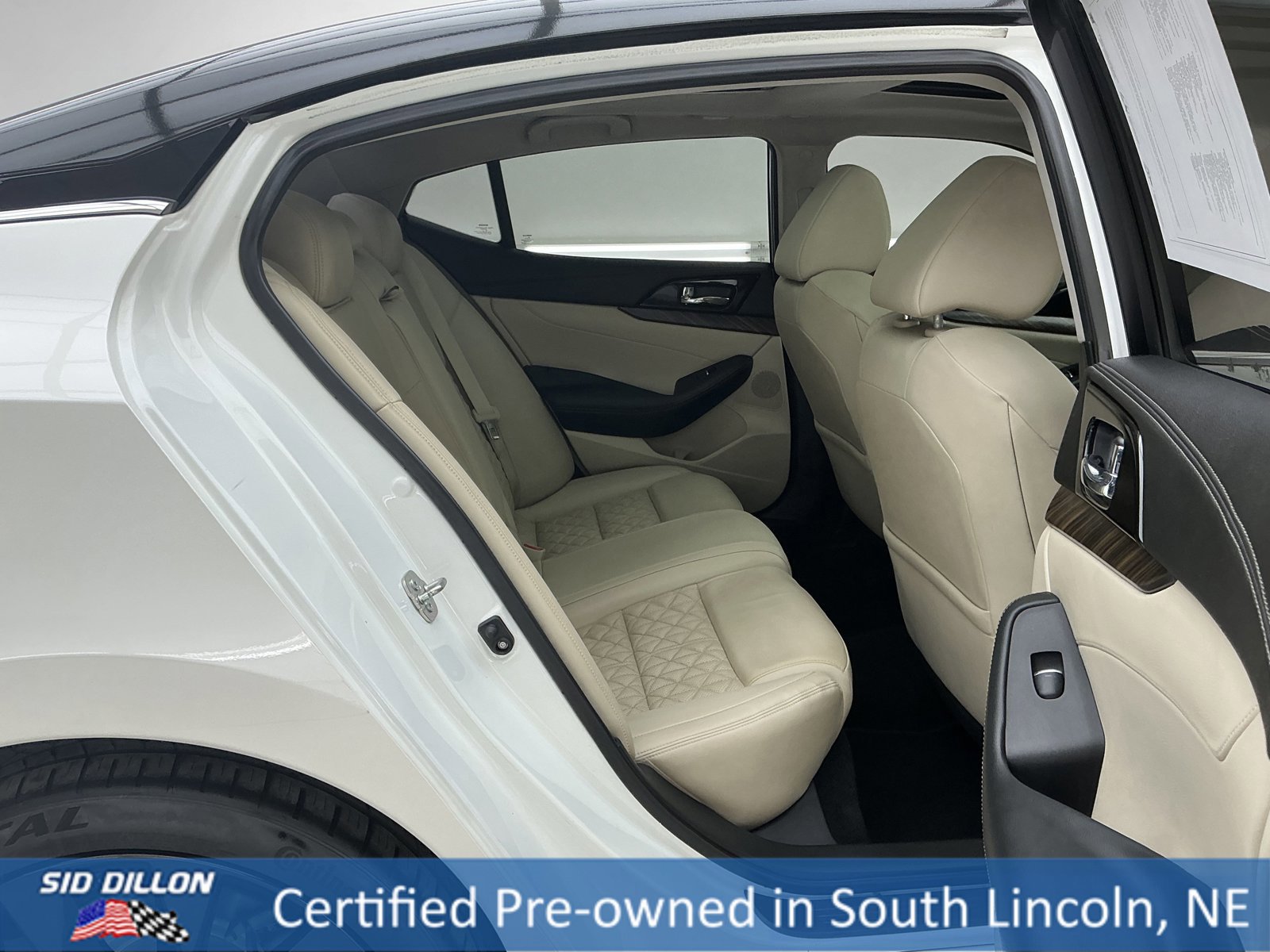 Used 2016 Nissan Maxima Platinum image 23