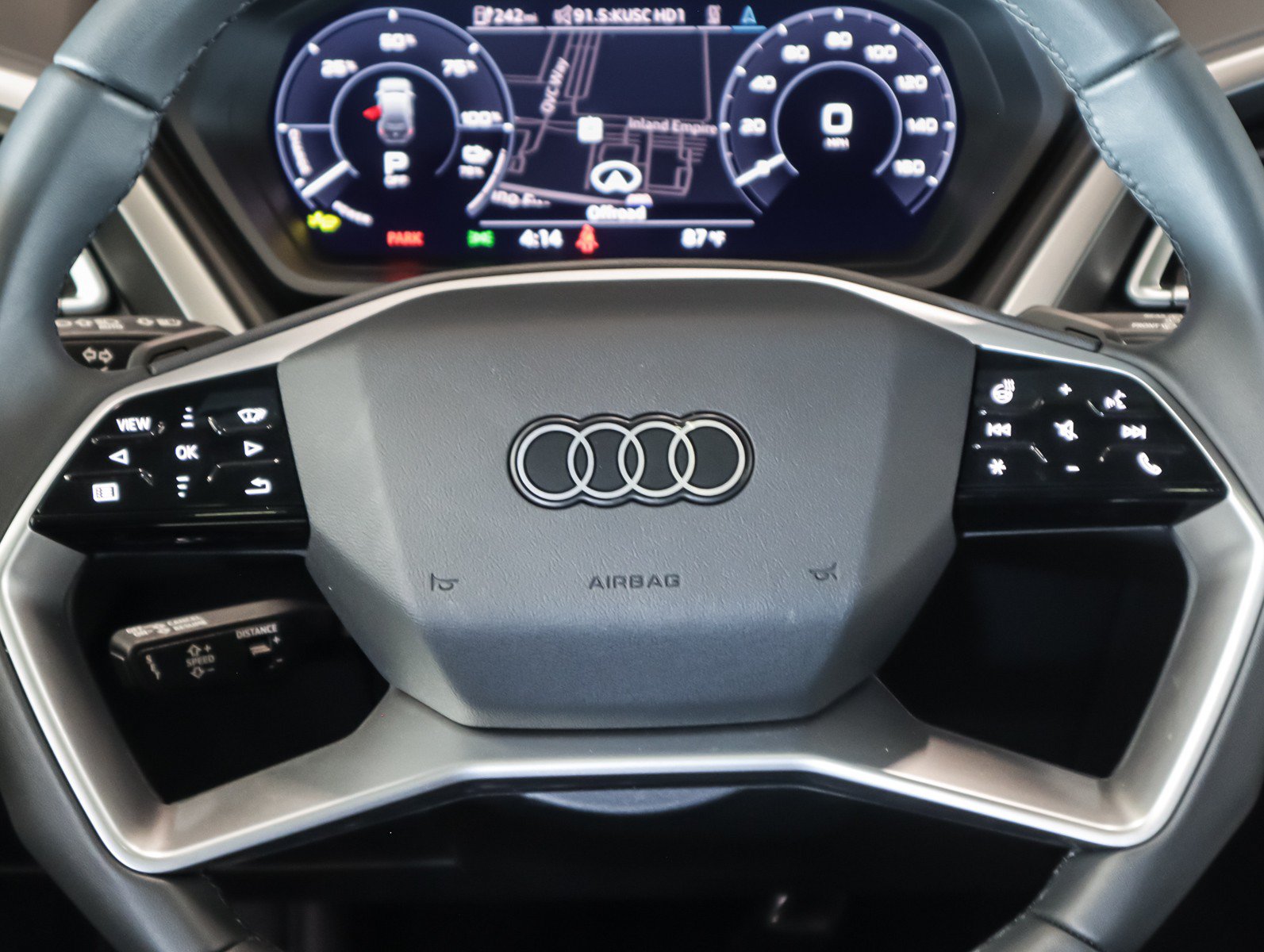 Certified 2025 Audi Q4 e-tron Prestige w/ Black Optic Package AWD/4WD image 16