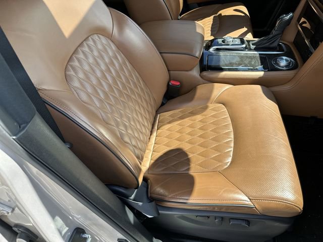 Used 2023 INFINITI QX80 Sensory w/ Cargo Package AWD/4WD image 29