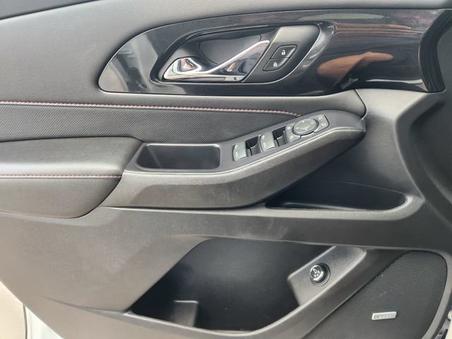 Used 2022 Chevrolet Traverse RS FWD image 26